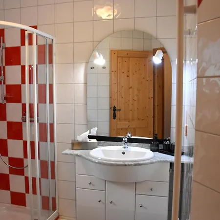 Wein & Wohnen Matzl - Apartman Fölöstöm